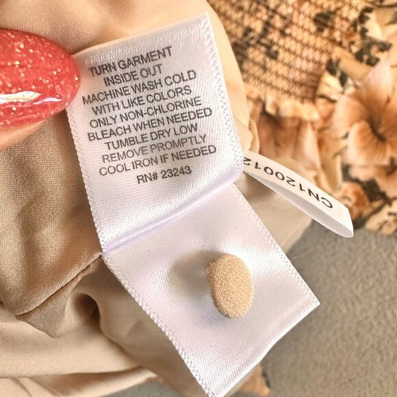 Happy x Nature Dress Smocked Floral By Kate Hudson Blush Pink - Picture 8 of 16